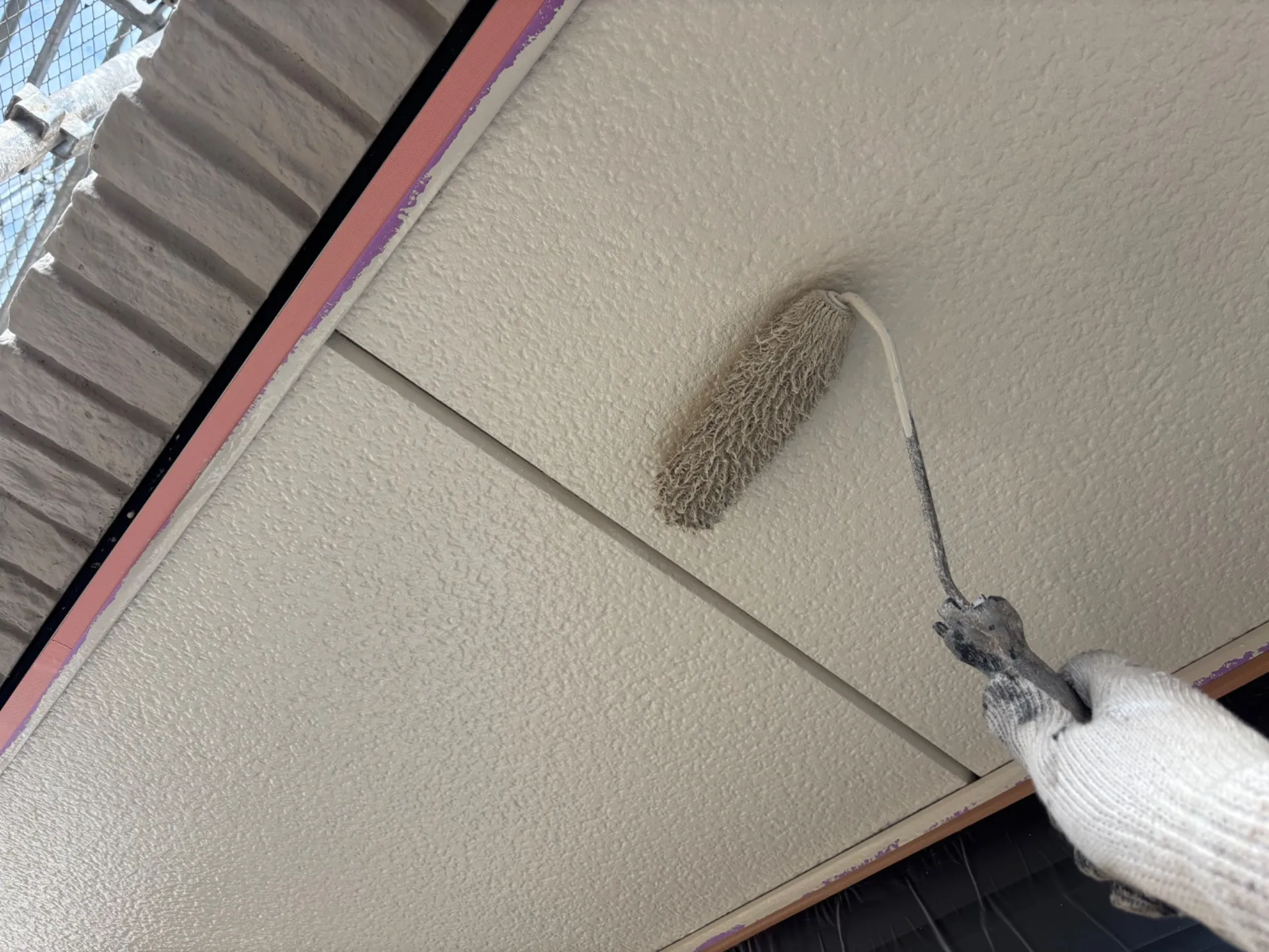 【市原市 外壁塗装】日本ペイント水性ペリアートで多彩模様仕上げ｜戸建て施工事例